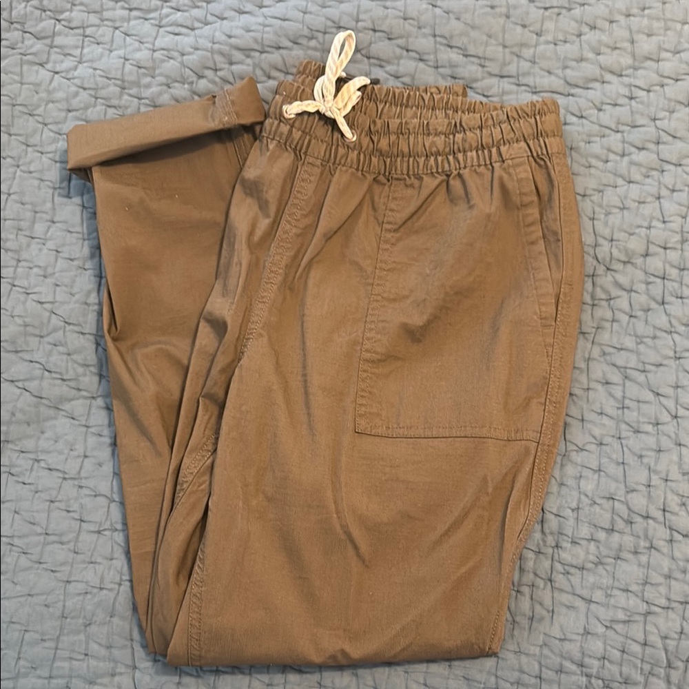 Vuori Green Jogger Sweatpants Relaxed Fit